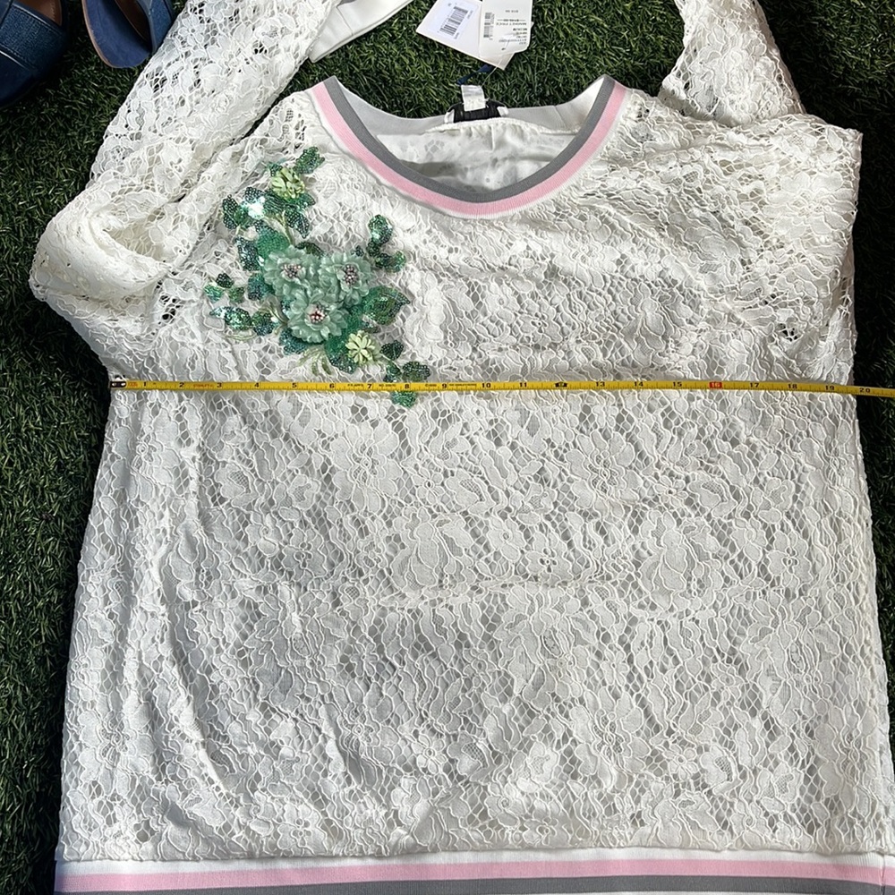 Stellah Floral Lace Top - Picture 6 of 6